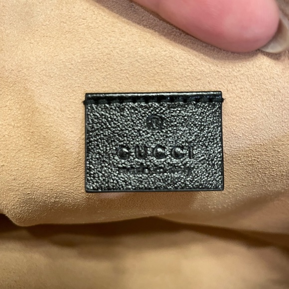 GG Marmont leather pouch - Picture 6 of 10